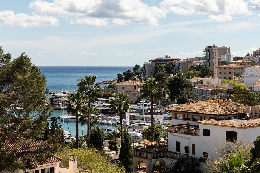Elegantes Designer-Penthouse mit Meerblick in San Agustín