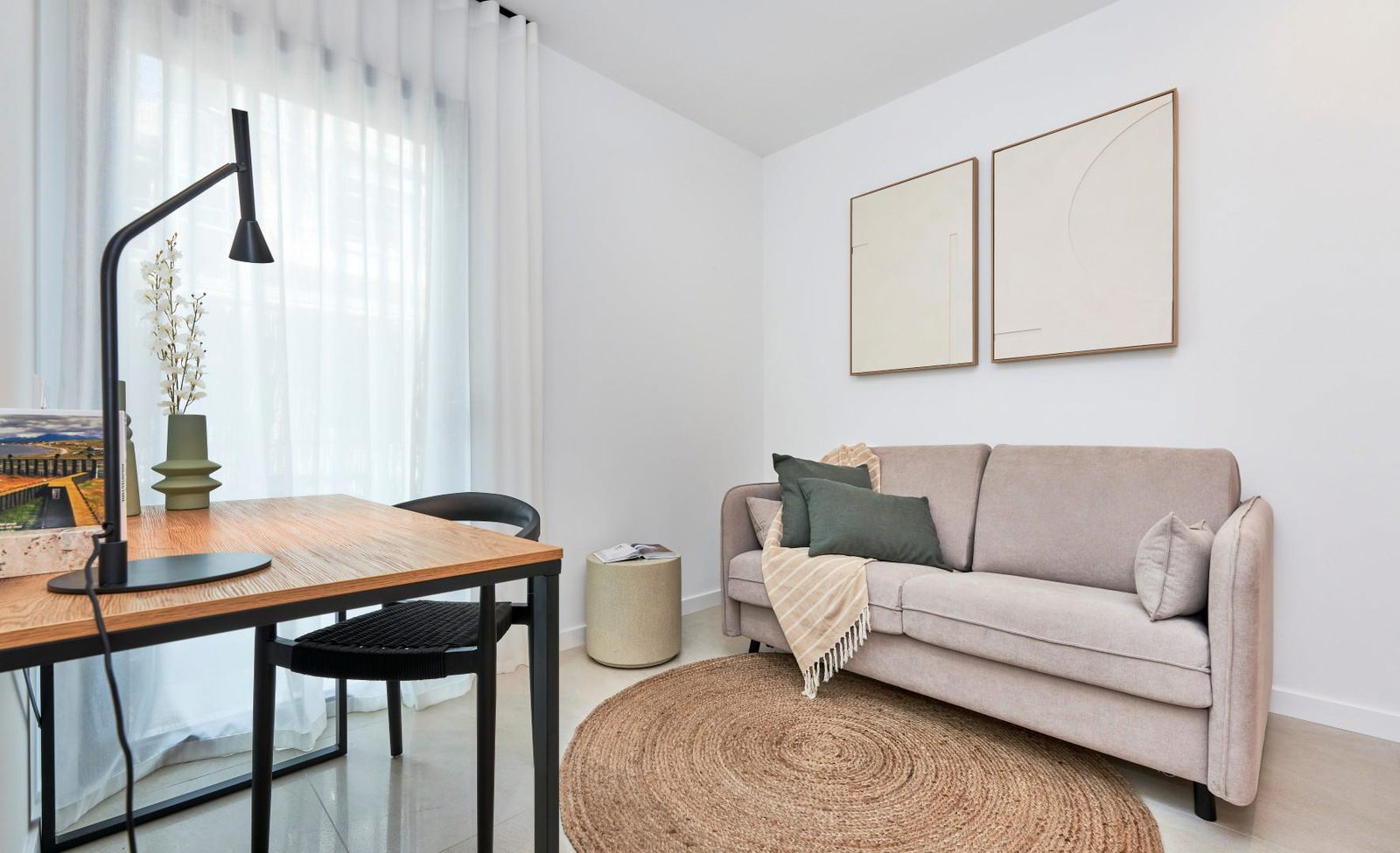 Wunderschöne, neu gebaute Wohnung mit Meerblick und privatem Garten in Sant Elm