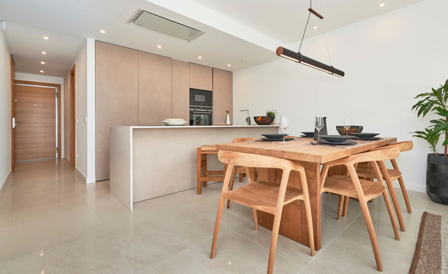 Wunderschöne, neu gebaute Wohnung mit Meerblick und privatem Garten in Sant Elm