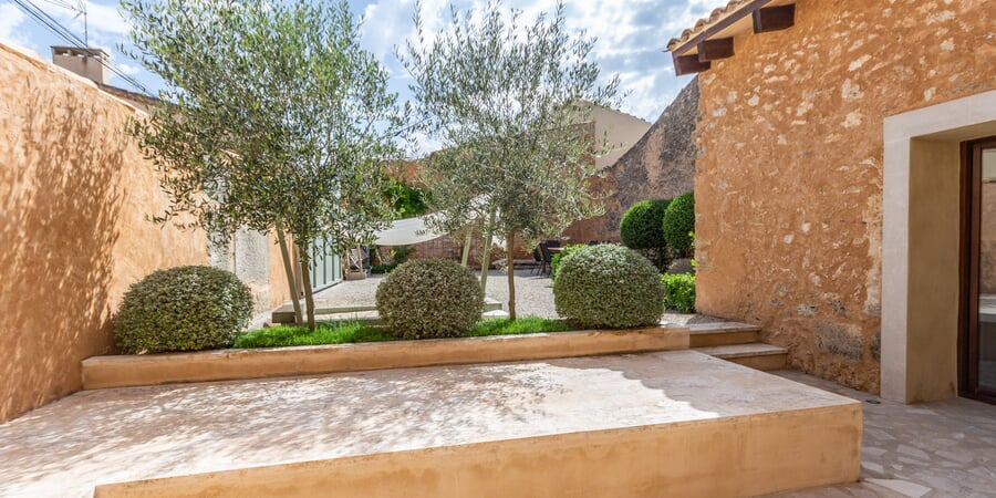 Casa histórica reformada con gran jardín en Biniali cerca de Sencelles