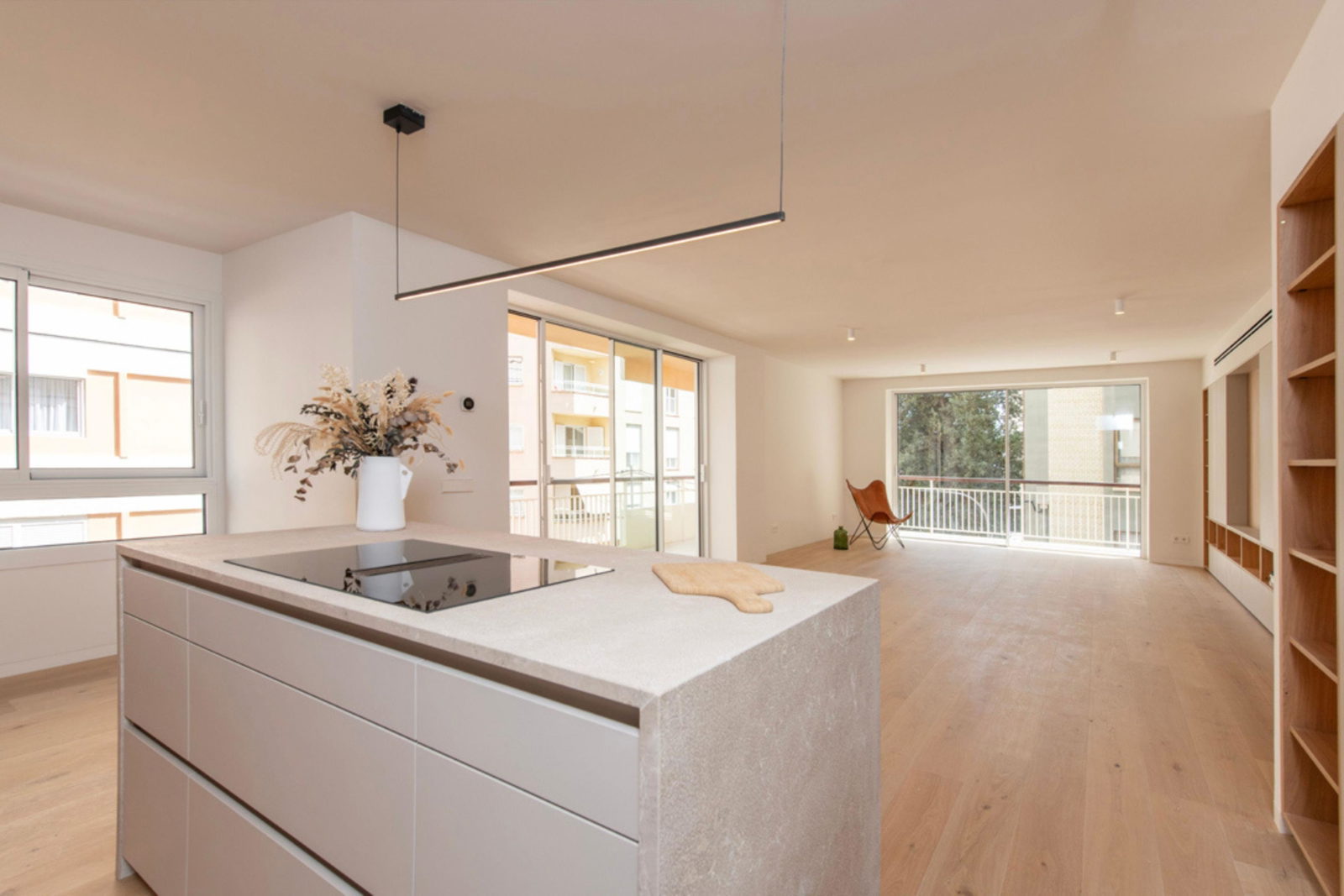 Stylish renovated apartment with terraces and partial sea views in Santa Catalina