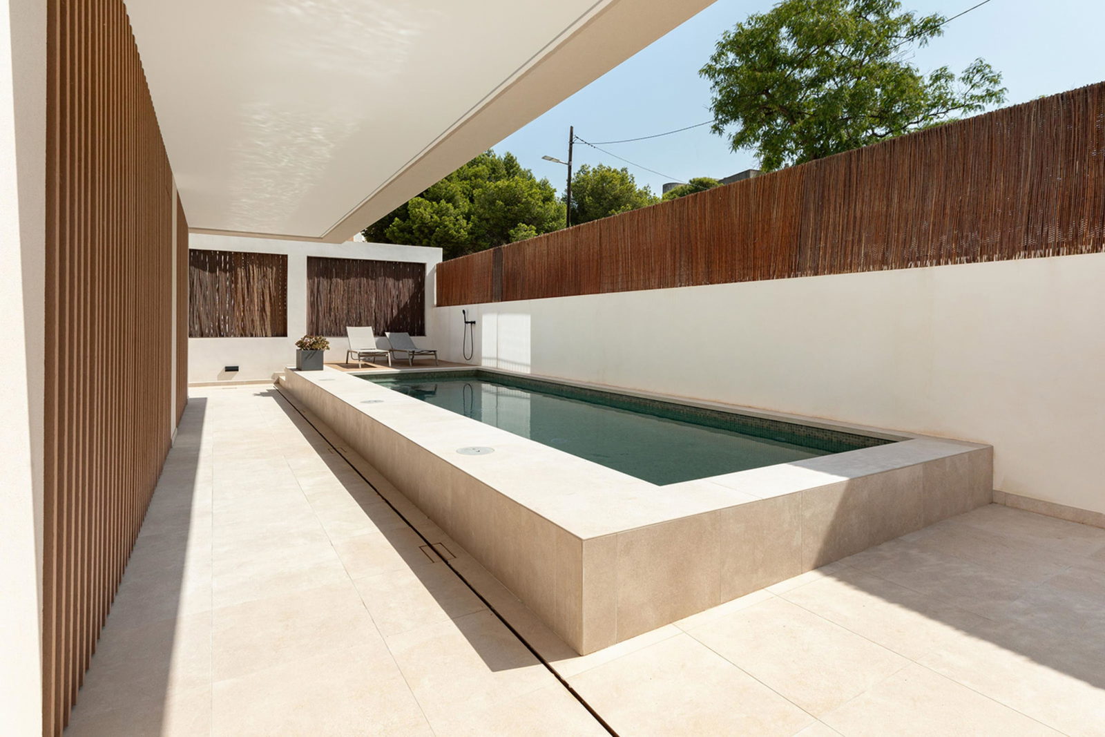Elegantes Apartment mit großzügiger Terrasse und Pool am El Terreno