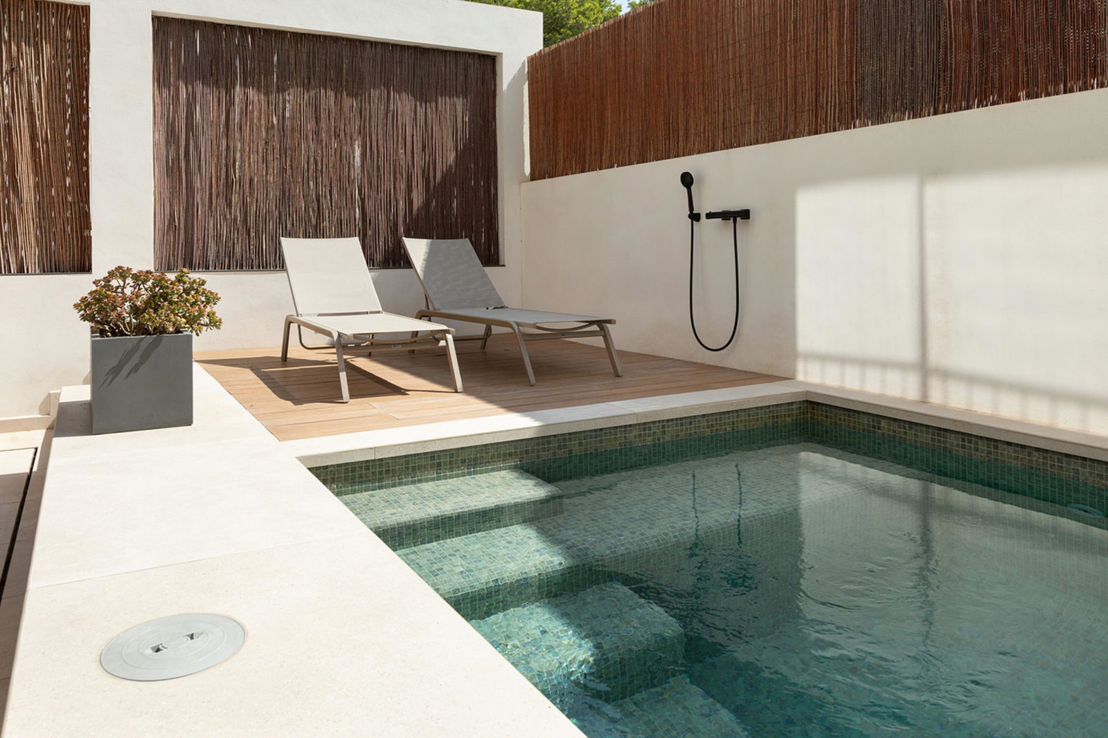 Elegantes Apartment mit großzügiger Terrasse und Pool am El Terreno
