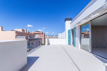 Ático dúplex de nueva construcción en Portixol, primera ocupación, con terraza de 35 m²