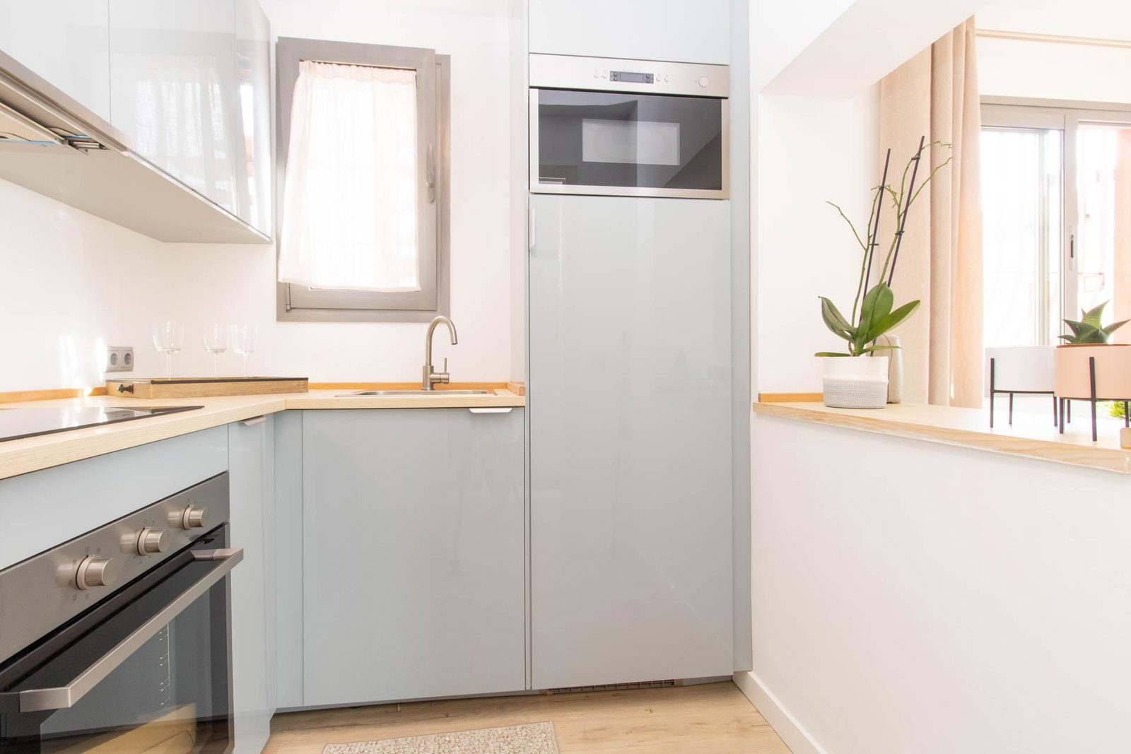 Stylish apartment with sea view close to the beach in San Agustin