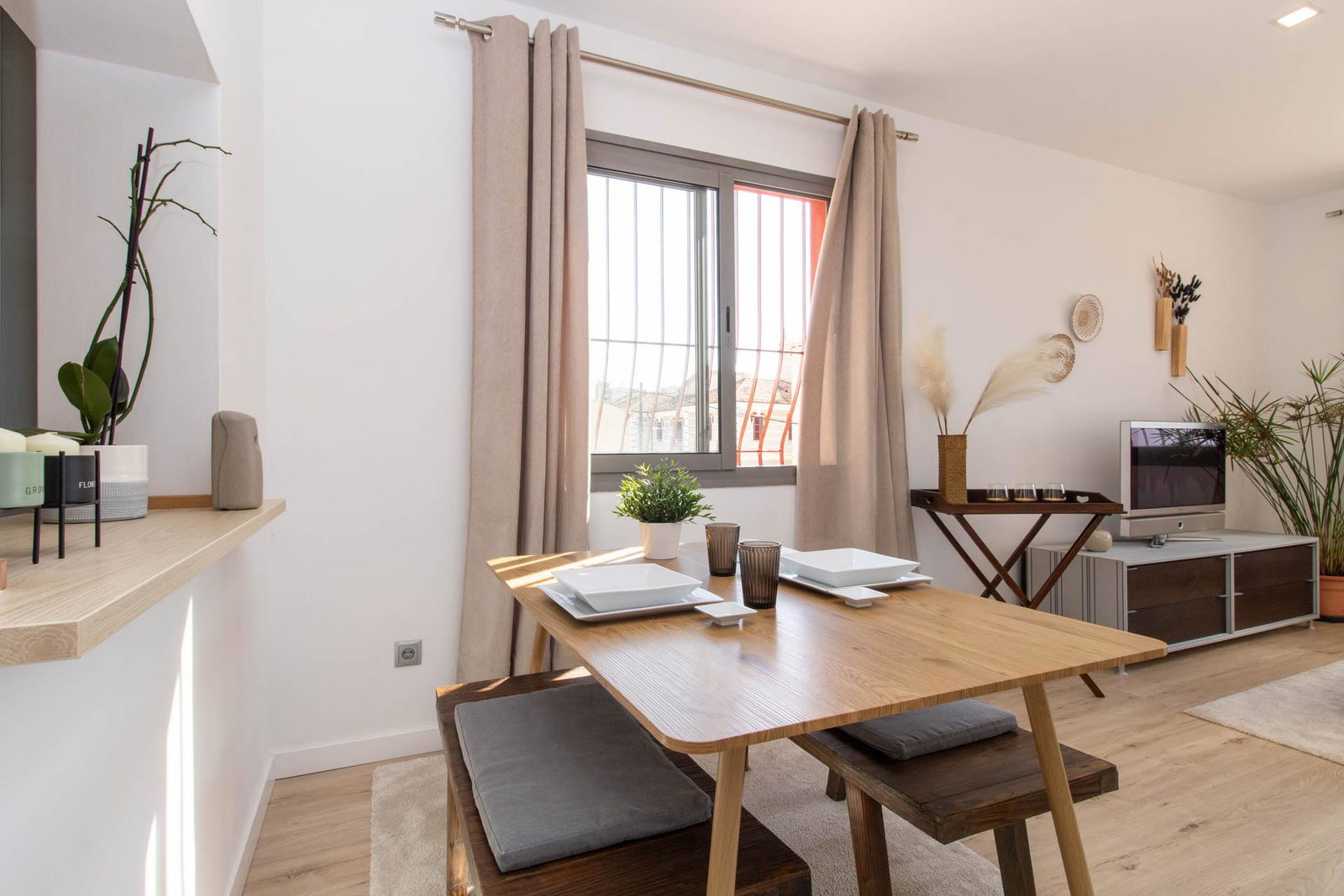 Stylish apartment with sea view close to the beach in San Agustin