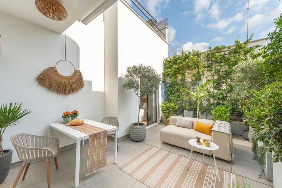 Exclusiva casa familiar con zona wellness interior y espectacular terraza en la azotea en Son Espanyolet