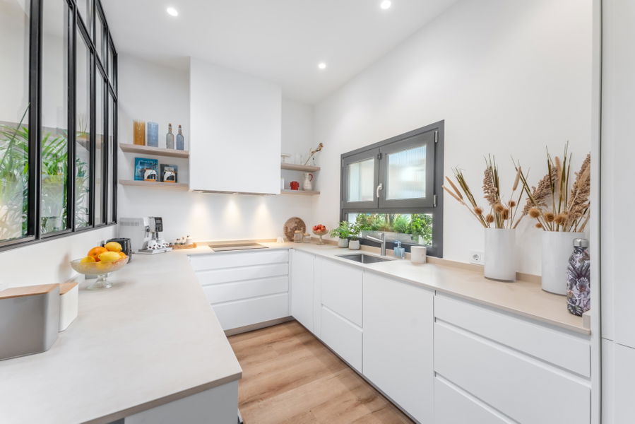 Exclusiva casa familiar con zona wellness interior y espectacular terraza en la azotea en Son Espanyolet