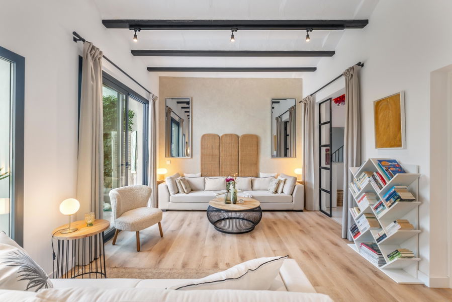 Exclusiva casa familiar con zona wellness interior y espectacular terraza en la azotea en Son Espanyolet