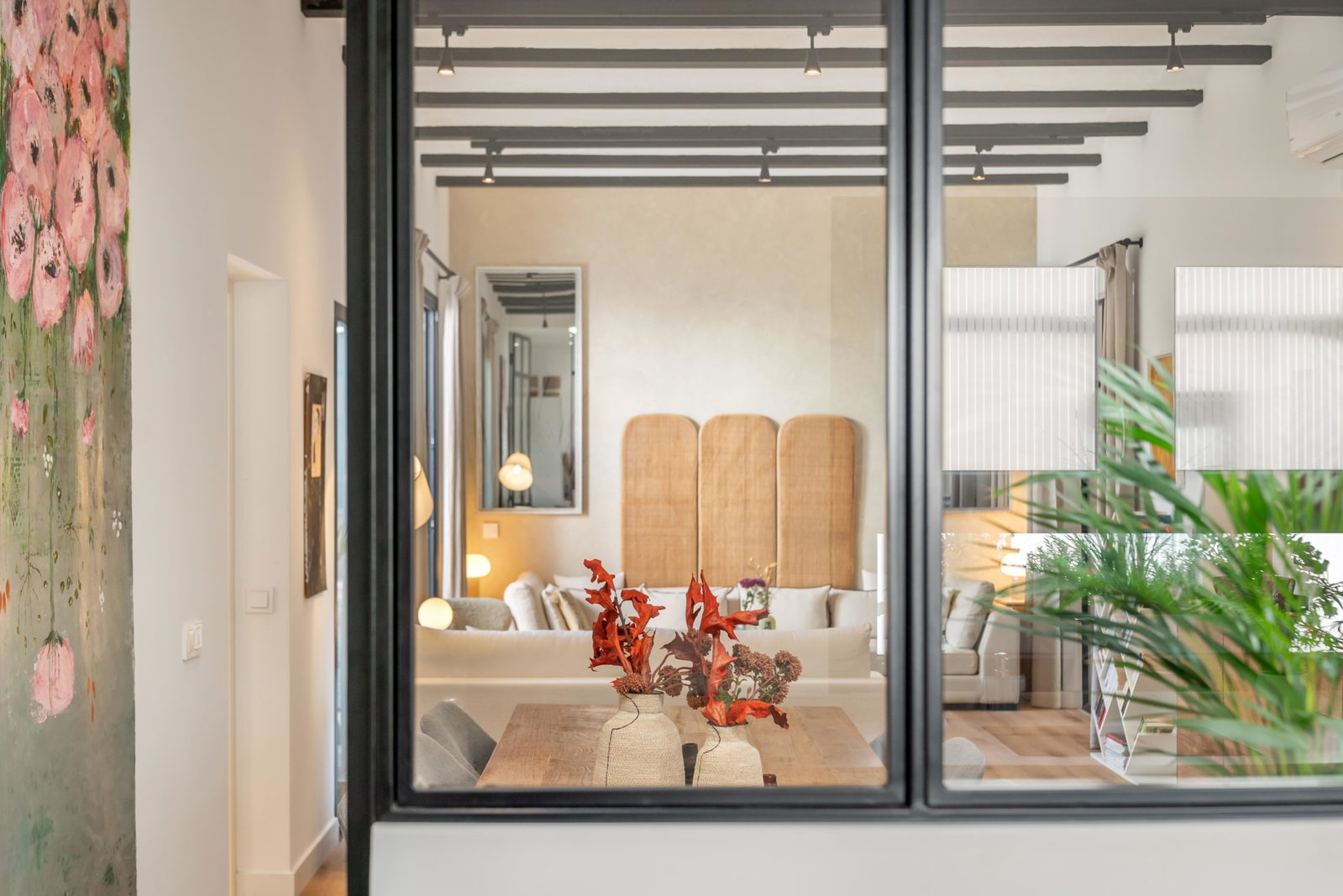 Exclusiva casa familiar con zona wellness interior y espectacular terraza en la azotea en Son Espanyolet