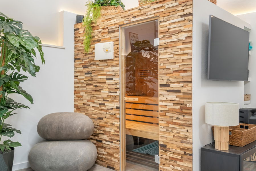 Exclusiva casa familiar con zona wellness interior y espectacular terraza en la azotea en Son Espanyolet