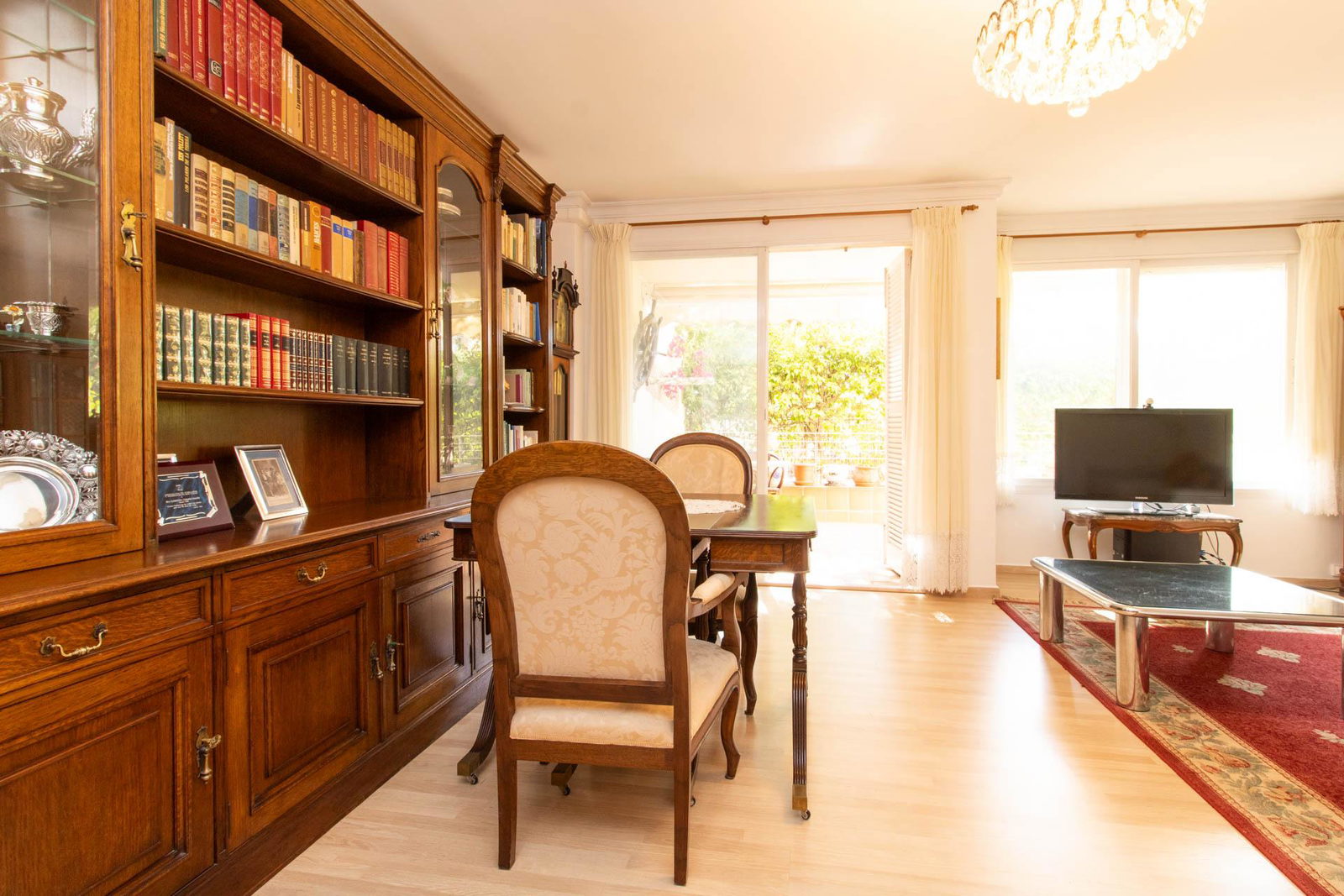Geräumige Erdgeschosswohnung mit Terrasse und Garten in Son Caliu