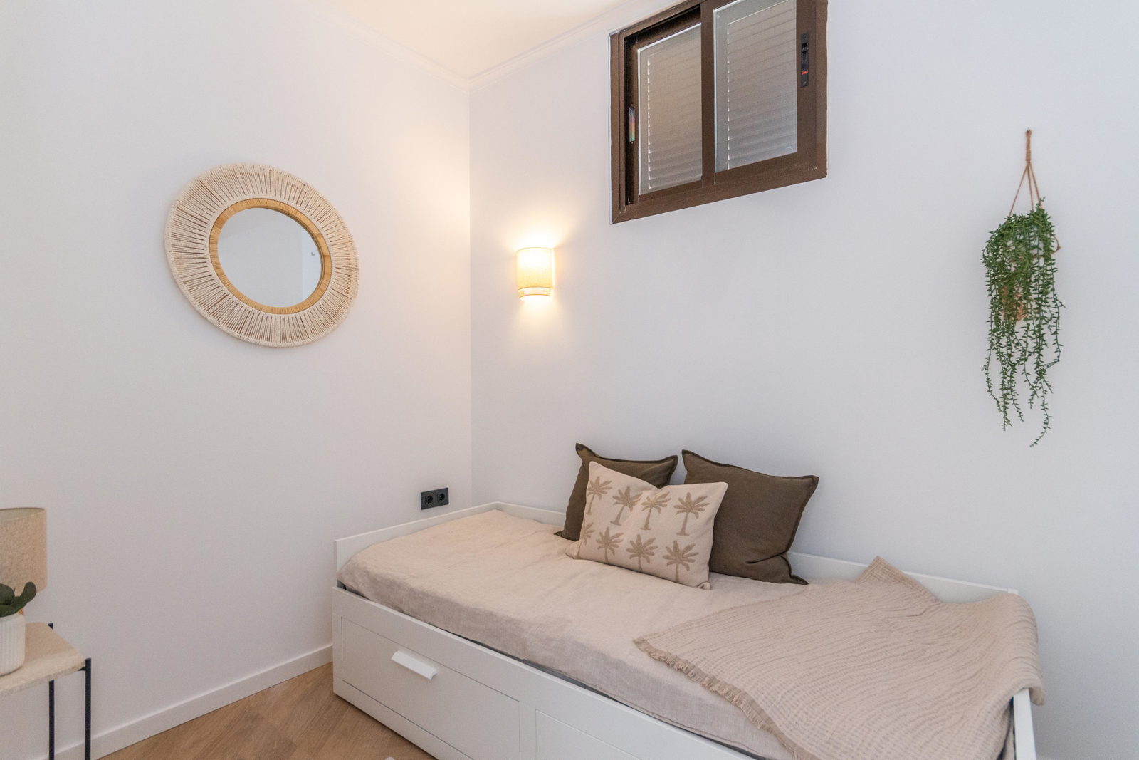 Neu renovierte Wohnung in begehrter Lage nahe dem Meer in San Agustín