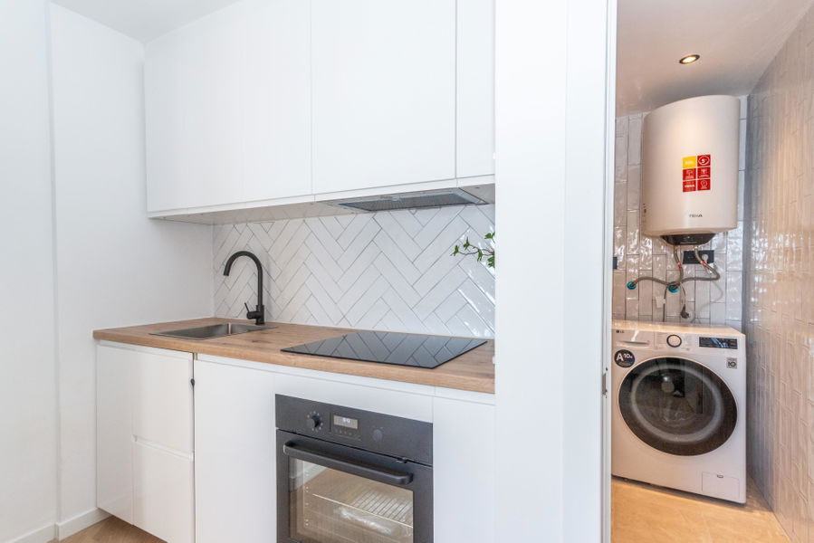 Neu renovierte Wohnung in begehrter Lage nahe dem Meer in San Agustín