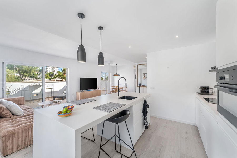 Modernes und geschmackvoll gestaltetes Penthouse mit zwei Terrassen in San Agustín