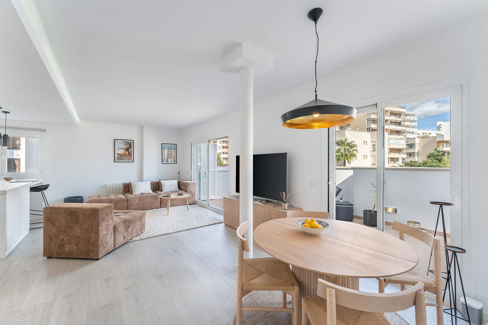 Modernes und geschmackvoll gestaltetes Penthouse mit zwei Terrassen in San Agustín