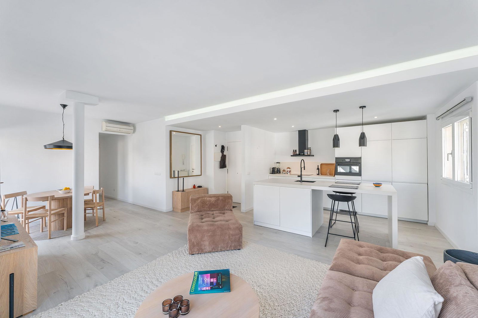 Modernes und geschmackvoll gestaltetes Penthouse mit zwei Terrassen in San Agustín