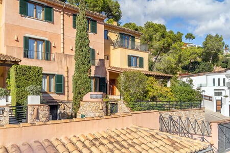 Charming townhouse in the heart of Portals Nous