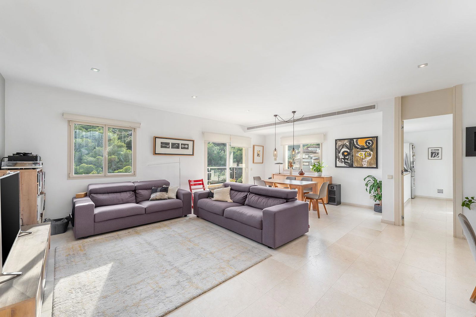 Moderne und geräumige Wohnung mit Gemeinschaftspool in Cas Catala