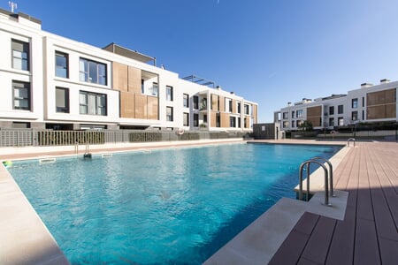 Spacious and modern appartment with terrace and community pool in Son Vida