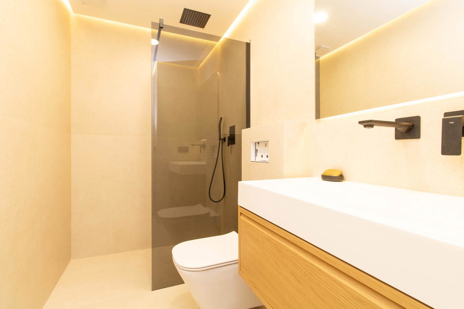 Stilvolle und gemütliche Wohnung mit Gemeinschaftspool in Santa Ponsa