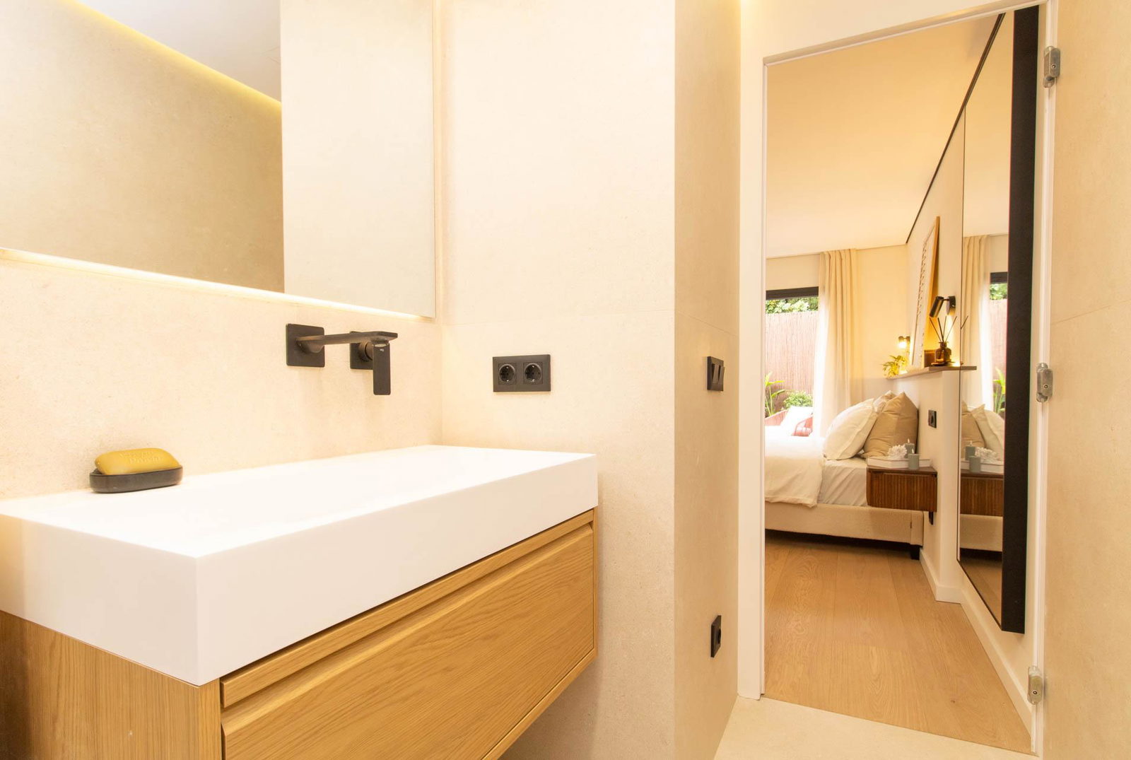 Stilvolle und gemütliche Wohnung mit Gemeinschaftspool in Santa Ponsa
