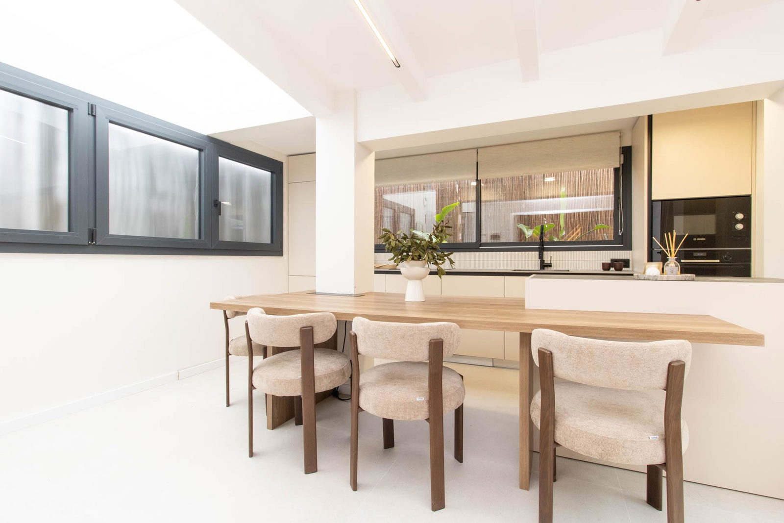 Stilvolle und gemütliche Wohnung mit Gemeinschaftspool in Santa Ponsa