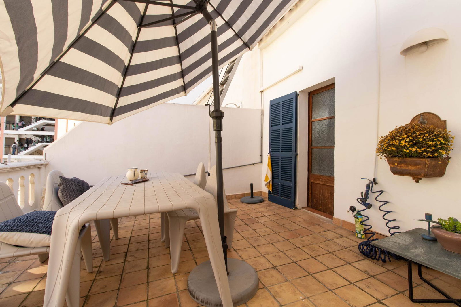 Charming  penthouse with terrace in Santa Catalina