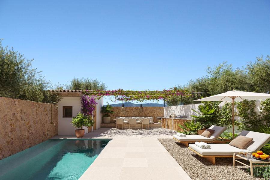 Luxuriöses Stadthaus mit Pool und Tramuntana-Blick in Santa María del Camí