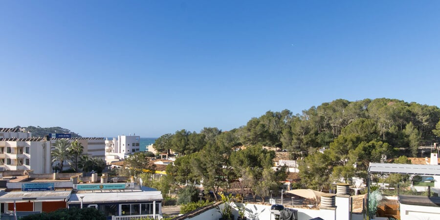 Renovierungsbedürftiges Anwesen in Meeresnähe in Santa Ponsa