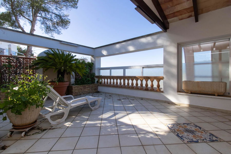 Renovierungsbedürftiges Anwesen in Meeresnähe in Santa Ponsa
