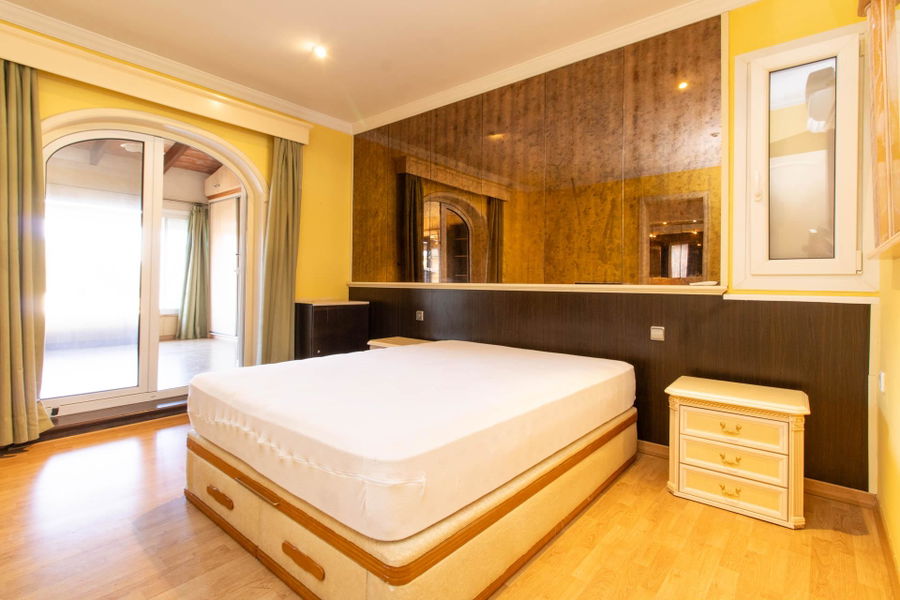 Renovierungsbedürftiges Anwesen in Meeresnähe in Santa Ponsa