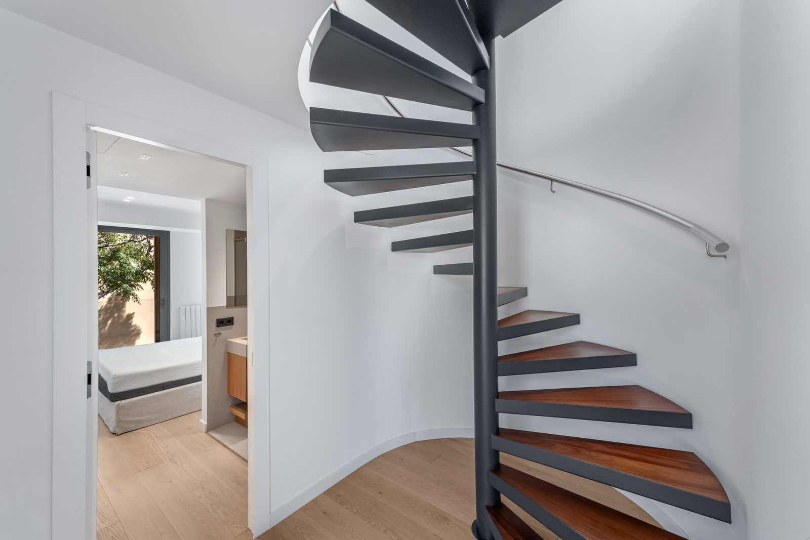 Wunderschönes Duplex-Penthouse mit Dachterrasse und atemberaubendem Meerblick in Molinar