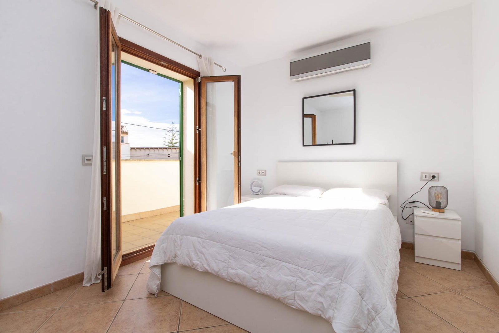 Geräumiges Doppelhaus mit Ferienvermietungslizenz in Porreres