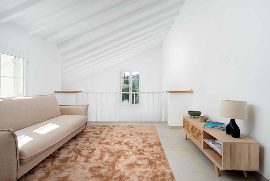 Encantadora residencia mediterránea en Santa Ponsa con apartamento independiente y jardín