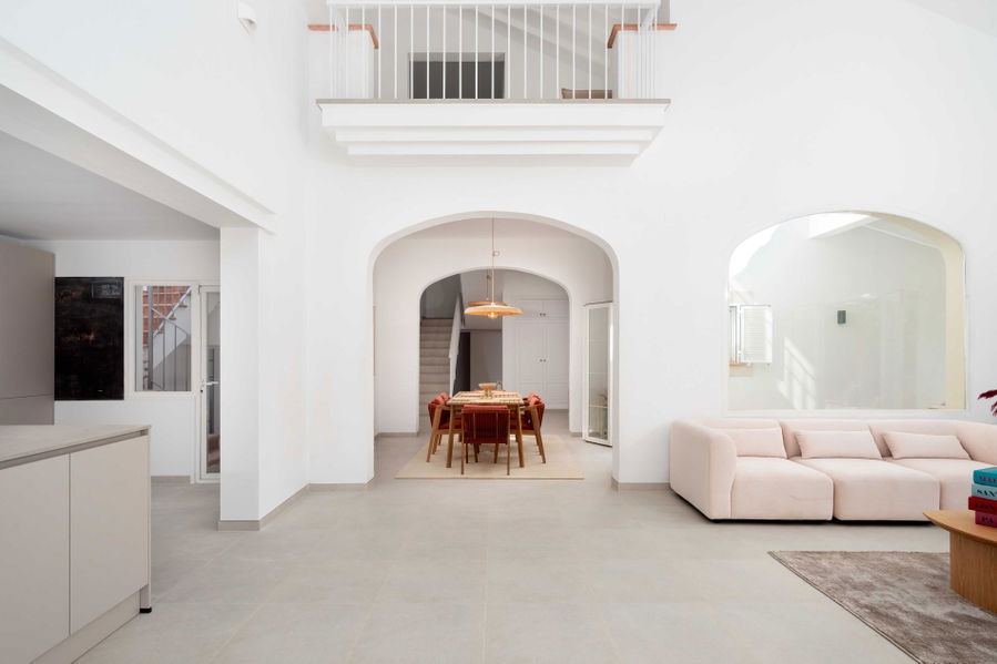 Encantadora residencia mediterránea en Santa Ponsa con apartamento independiente y jardín