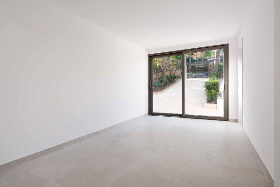 Vollständig renovierte, stilvolle Villa mit Ferienvermietungslizenz und Pool in Nova Santa Ponsa