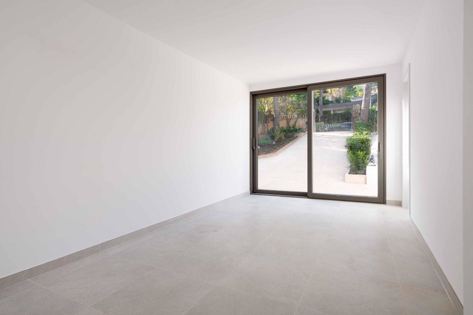 Vollständig renovierte, stilvolle Villa mit Ferienvermietungslizenz und Pool in Nova Santa Ponsa