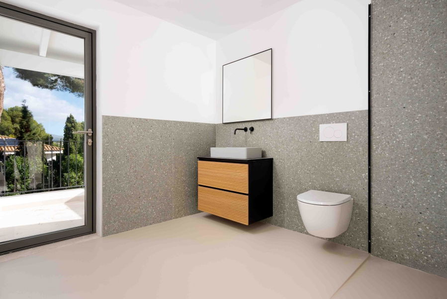Vollständig renovierte, stilvolle Villa mit Ferienvermietungslizenz und Pool in Nova Santa Ponsa