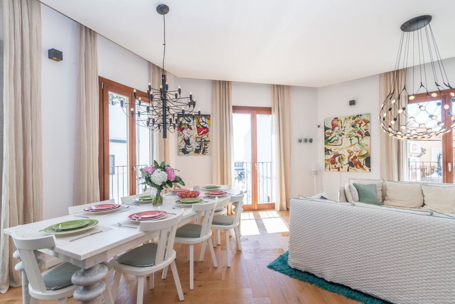 Luxury sea view house for sale in Molinar with terrace, pool, lift & parking