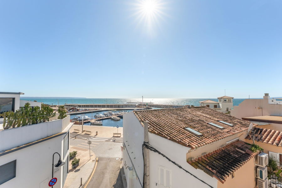 Luxuriöses Haus mit Meerblick in Molinar zu verkaufen – mit Terrasse, Pool, Aufzug und Parkplatz