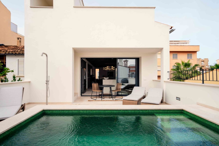 Wunderschön gestaltetes Stadthaus mit Pool und Dachterrasse in Son Espanyolet