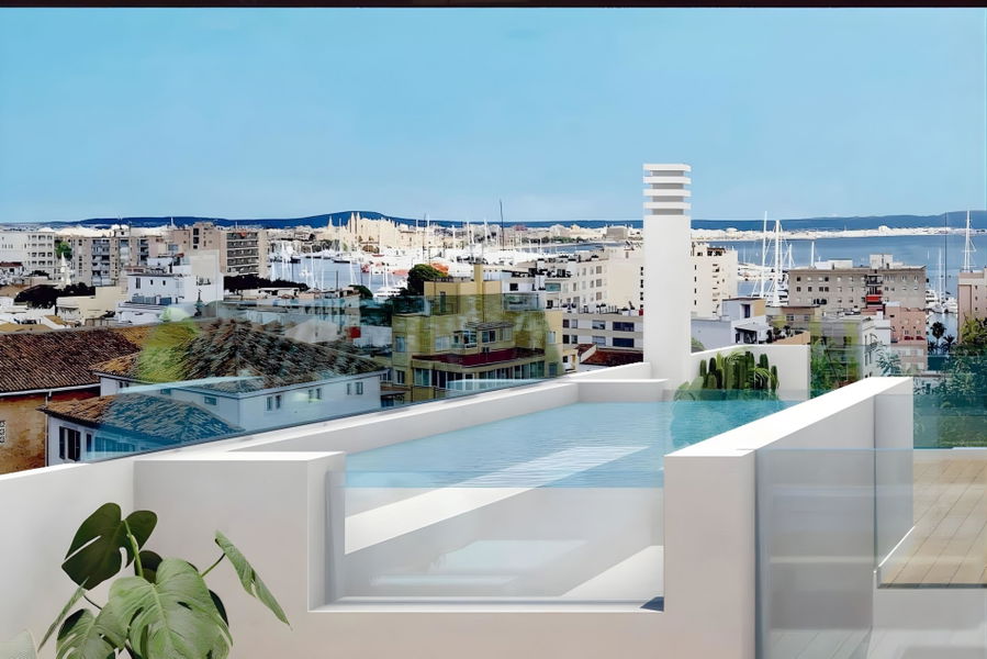 Sanierungsprojekt mit Baugenehmigung für ein Haus mit Dachterrasse und Pool in El Terreno