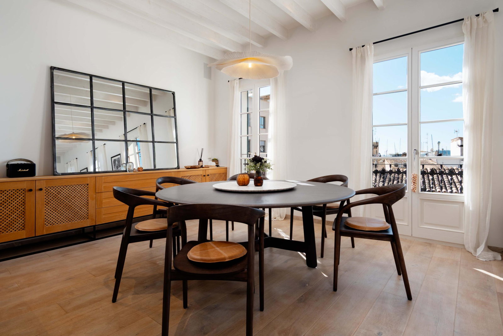 Luxuriöses Duplex-Penthouse mit Meerblick von der beeindruckenden Dachterrasse in Santa Catalina