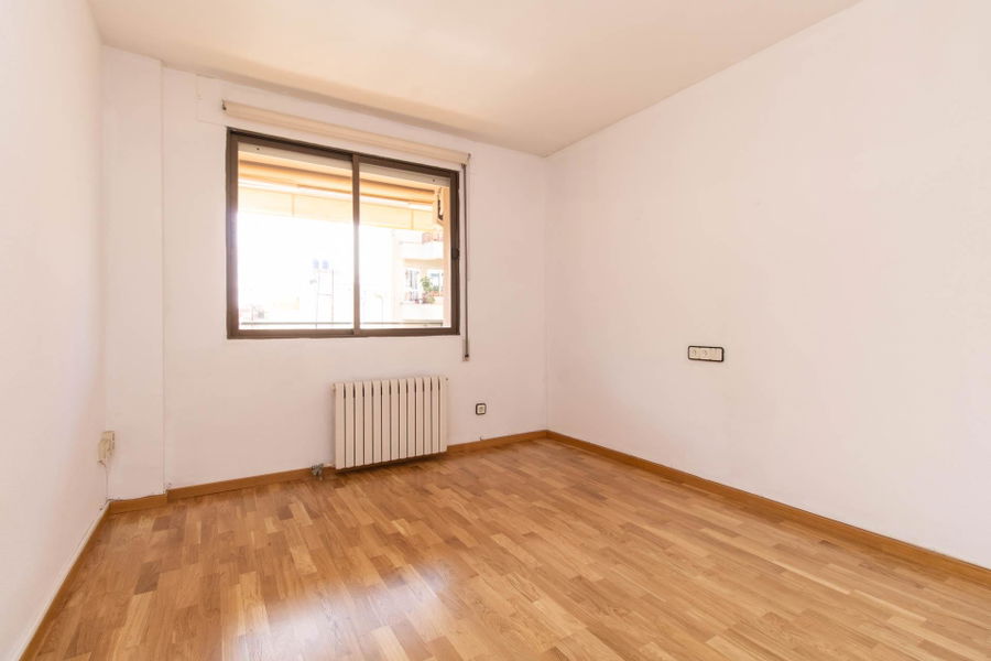 Geräumige und sonnige Wohnung mit großem Potenzial im Stadtzentrum von Palma