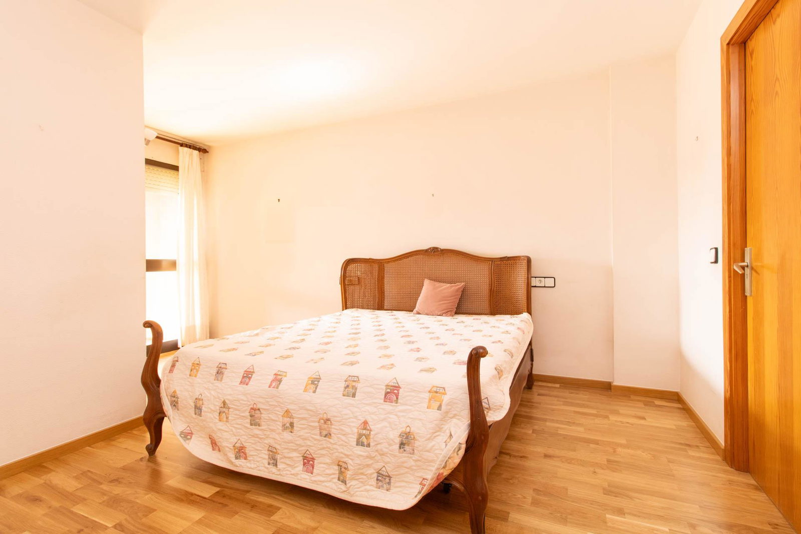Geräumige und sonnige Wohnung mit großem Potenzial im Stadtzentrum von Palma