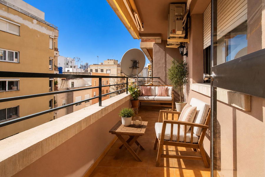 Geräumige und sonnige Wohnung mit großem Potenzial im Stadtzentrum von Palma