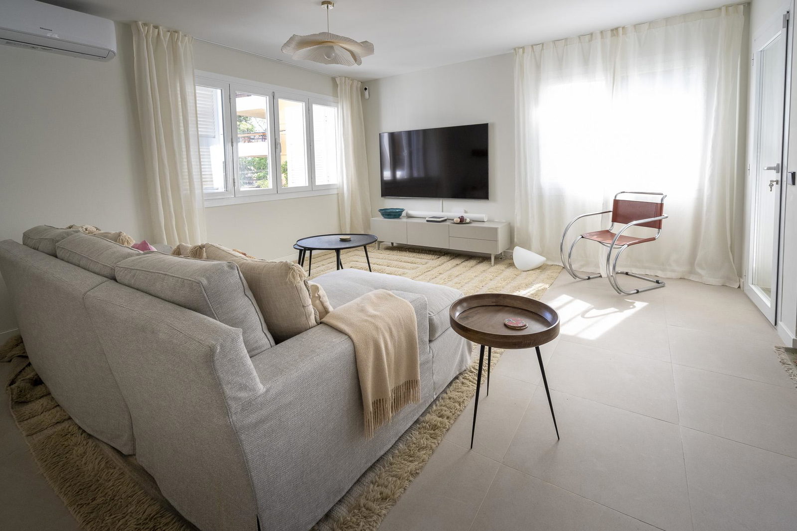 Neu renovierte Wohnung in begehrter Lage in San Agustín