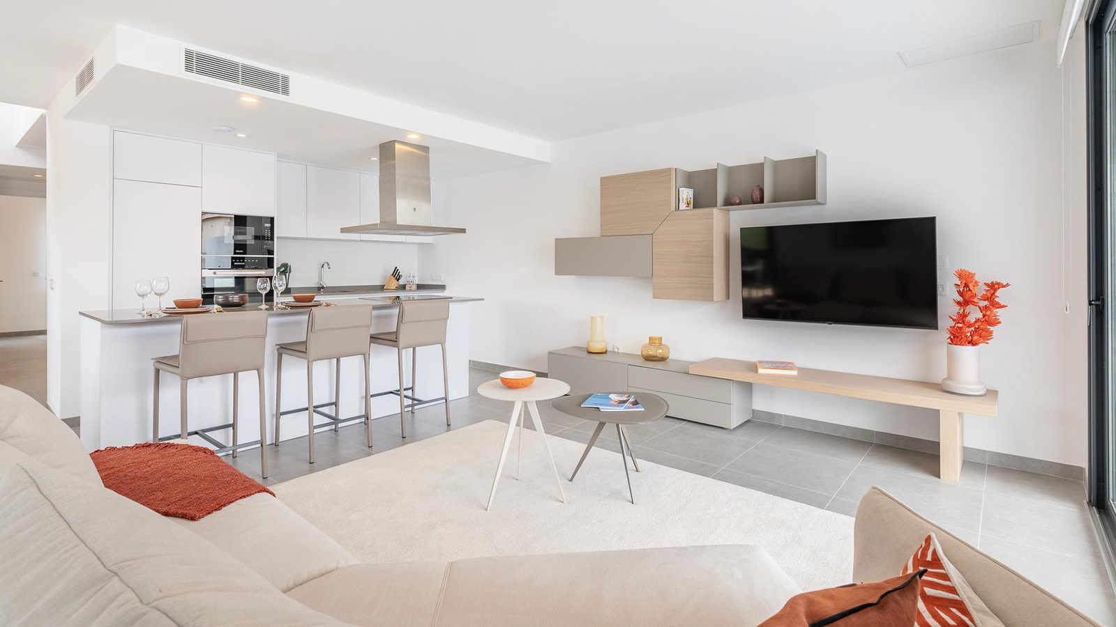 Neubau-Doppelhaushälfte mit grossem Garten in Cala Ratjada zu verkaufen