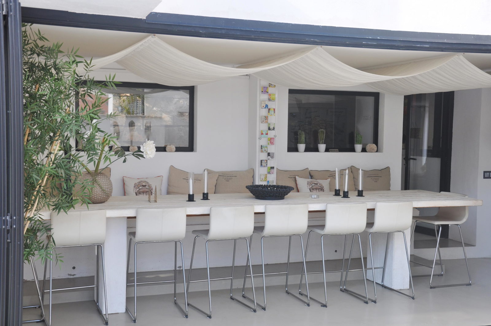 Renovated villa with sea views and pool in Prime San Agustín location